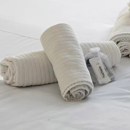 Sweet Neuf - Climatise - Balcon - Centre كوغولين